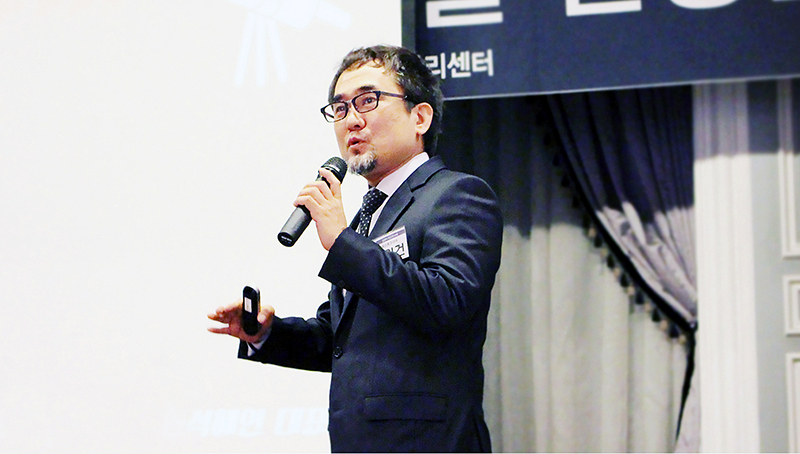 대표님사진02.jpg