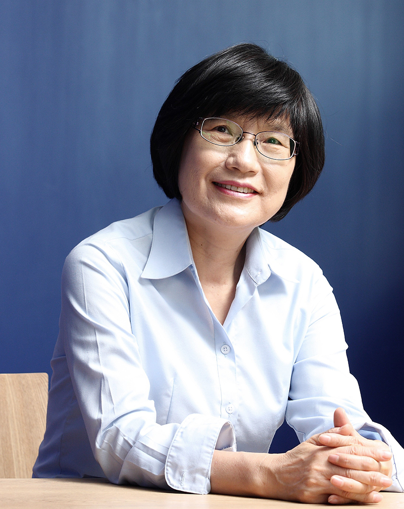 H. Chung (2).JPG