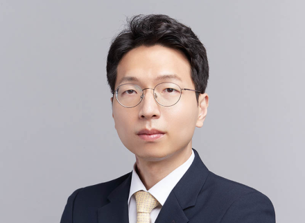 《변호사가 알려주는 형사사건 대응 길라잡이》 임상영 저자 “혼자 감당하지 마세요” 형사사건의 전 과정을 담은 길라잡이 책